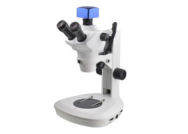 China Microscopio óptico estéreo de UOP, microscopio estéreo del enfoque de Trinocular proveedor